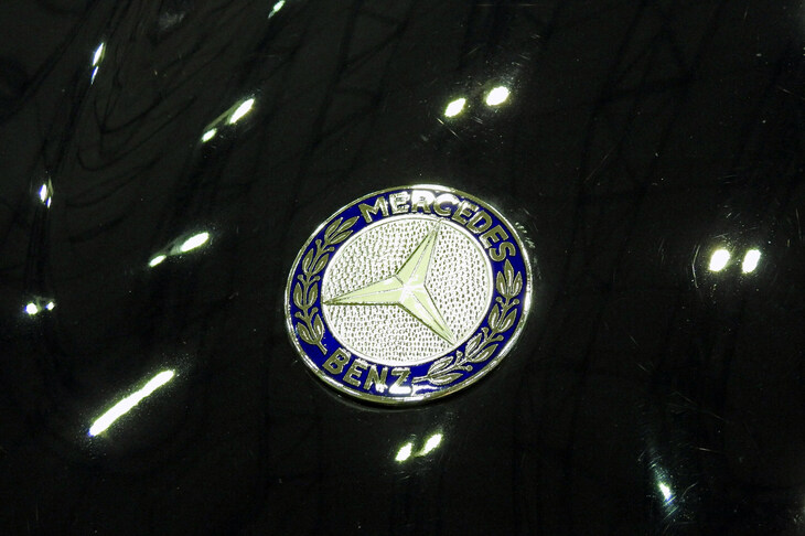 メルセデス・ベンツ190SL（1956年）／Silver Star