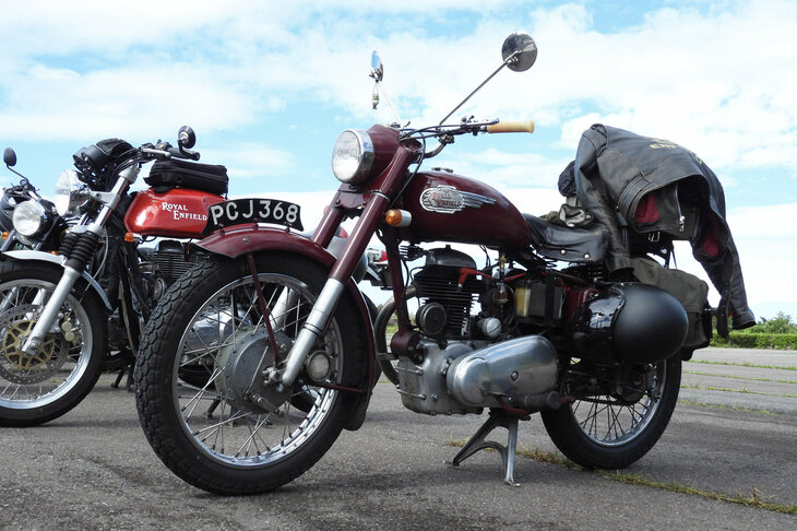 こちらは1954年から1957年にかけて製造されていた「クリッパー250」。純正のホイールは片ハブだが、あまりにブレーキが利かないので他の機種の部品を加工して移植。「ようやくブレーキが利くようになりました（笑）」とのこと。