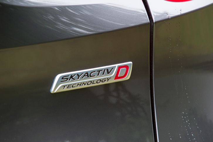 マツダCX-8 XD Lパッケージ（エンブレム）