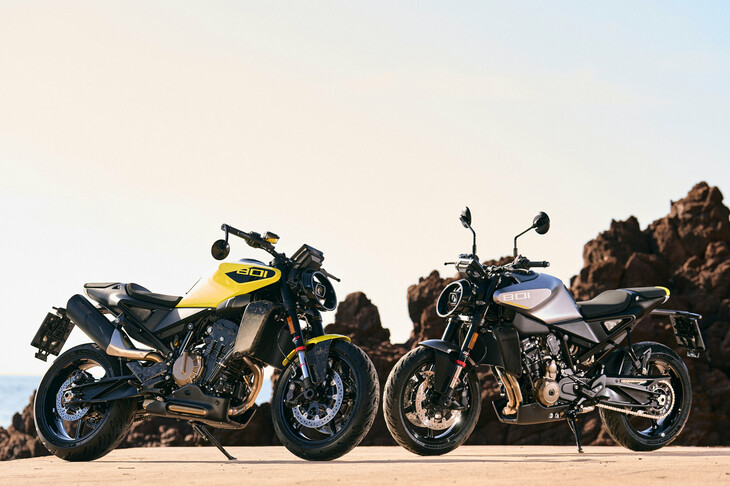 カラーリングはイエロー（写真向かって左）とシルバー（同右）の2種類が用意される。