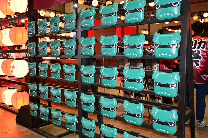 デリ丸。のお面