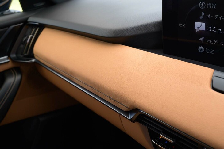 マツダCX-80 XDハイブリッド プレミアムスポーツ（ダッシュボード）