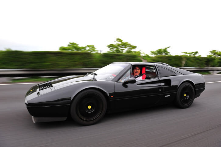 筆者が以前所有していた“ヨーコ様”こと「フェラーリ328GTS」。（写真＝池之平昌信）