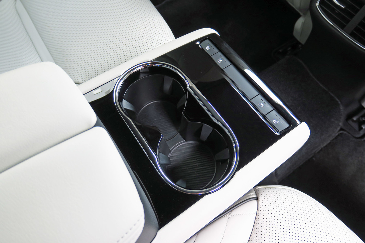 マツダcx 8 Xdエクスクルーシブモード 内装 外装など45枚 画像 写真 Webcg マツダcx 8 Xdエクスクルーシブモード 内装 外装など45枚 画像 写真 Webcg