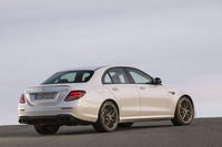 「メルセデスAMG E63」シリーズは2016年11月のロサンゼルスショーでデビューした。