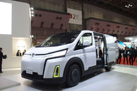 ジャパンモビリティショー2023（トヨタ車体）