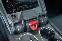 「ANIMA」と呼ばれるドライブモードは「ストラーダ」「スポーツ」「コルサ」を基本に、「サッビア」などのオフロード向けはオプションで追加できる。