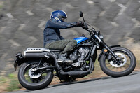 車両骨格は、クルーザーモデル「レブル」由来のダイヤモンドスチールフレームと、独自設計のシートレールを組み合わせたもの。適度な剛性としなやかさを併せ持つ。