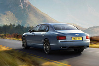 ベントレー・フライングスパーに635psの高性能モデル登場の画像