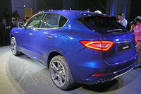マセラティが初のSUV「レヴァンテ」を発売の画像