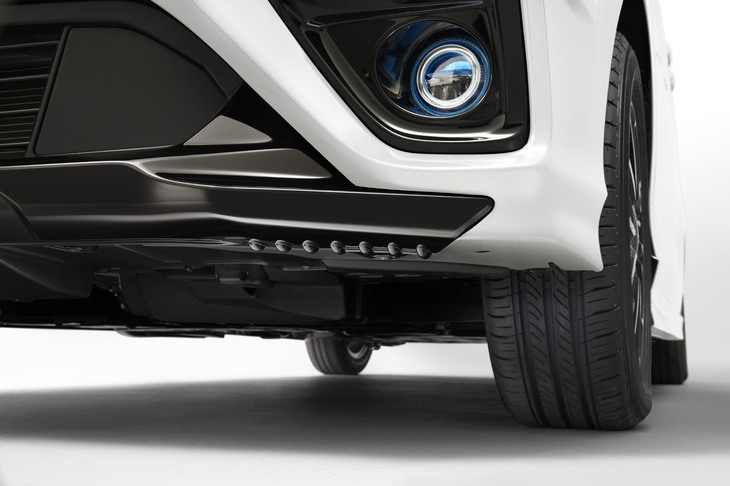 ホンダ・フリード モデューロX Honda SENSING（エアロフィン）