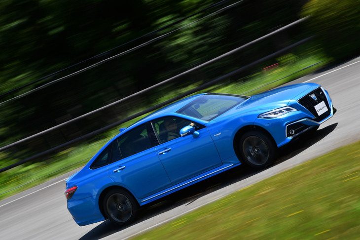 トヨタ・クラウンRSアドバンスFour プロトタイプ