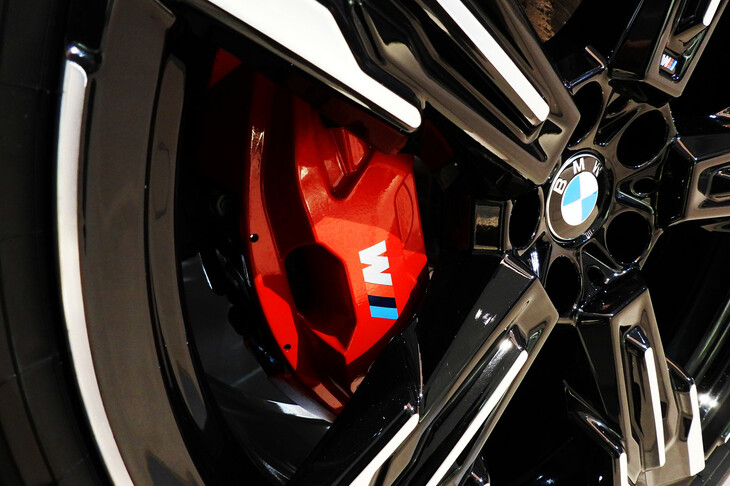 BMW X3 M50 xDrive（ブレーキキャリパー）