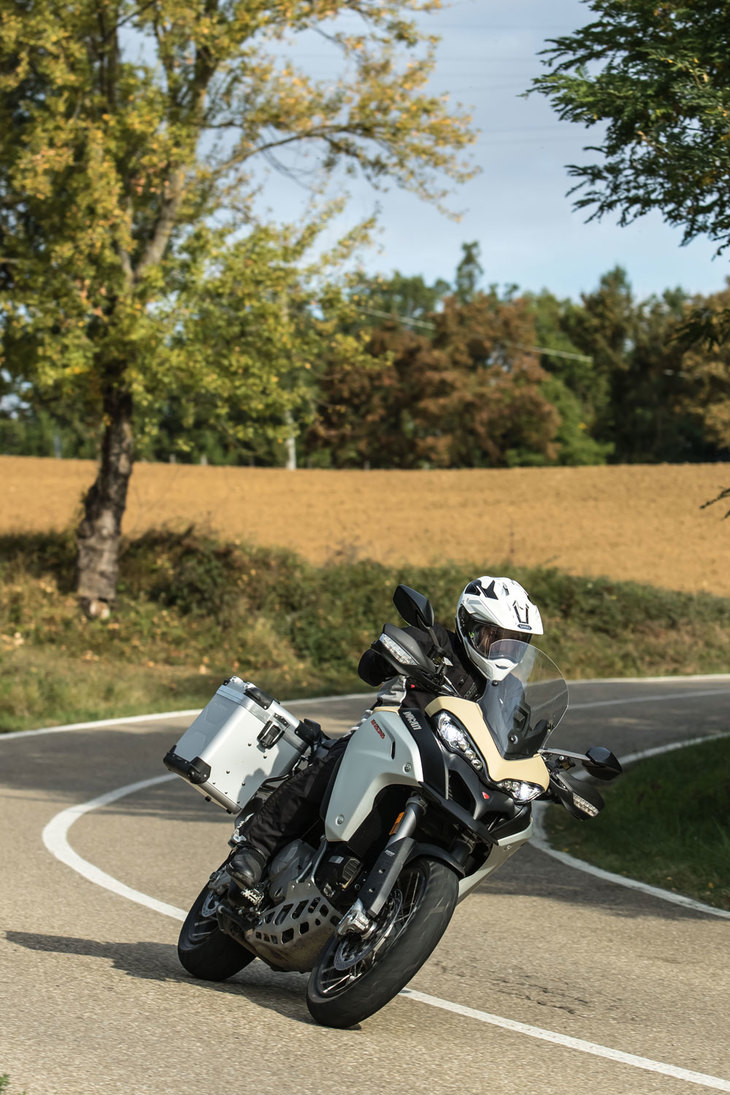 2018年10月に詳細が発表されたばかりの「ムルティストラーダ1260エンデューロ」。日本への導入時期などは未定となっている。