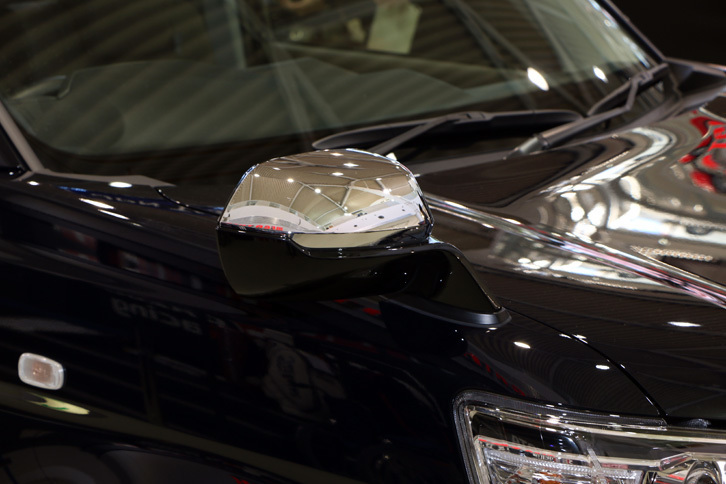 トヨタ・ジャパンタクシー（フェンダーミラー）