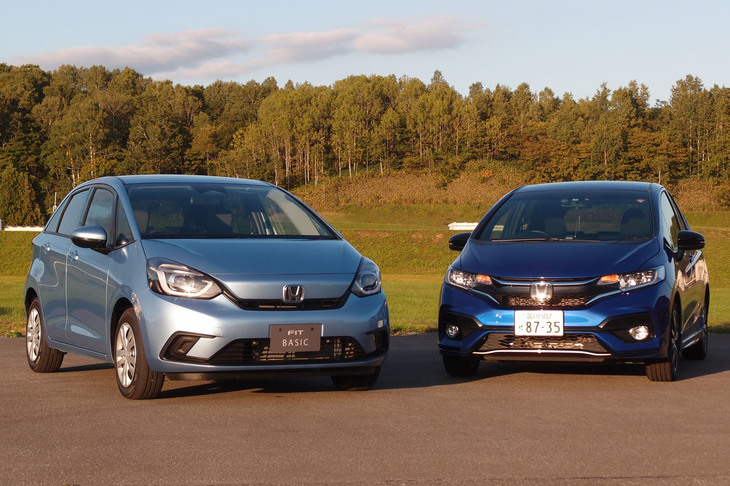 「ホンダ・フィット」の新型（写真左）は2020年2月に発売予定とアナウンスされている。写真右は現行モデル。