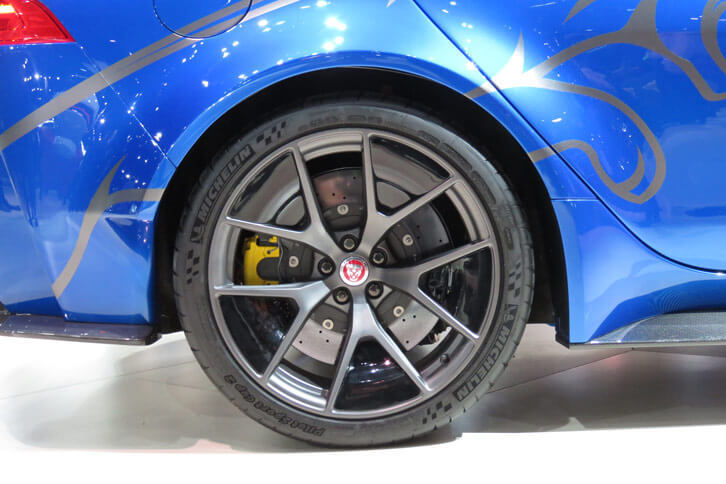 ジャガーXE SVプロジェクト8