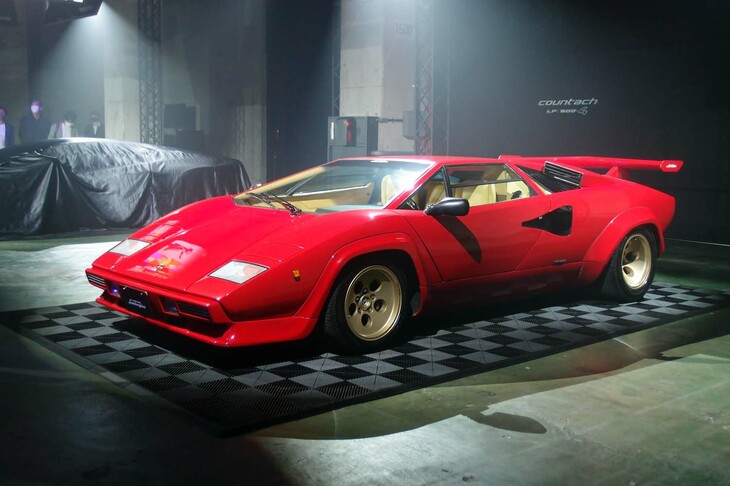 ランボルギーニ・カウンタック5000クアトロバルボーレ