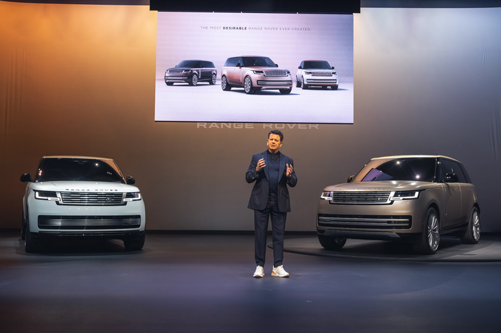 ジャガー・ランドローバーのチーフ・クリエイティブ・オフィサーを務めるジェリー・マクガバン氏。