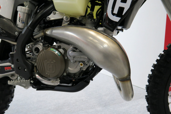 ハスクバーナTE300iロックスターエディション