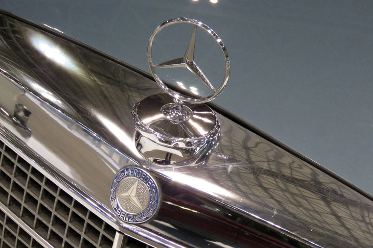 メルセデス・ベンツ W111／280SE 3.5クーペ（1970年）／シルバースター