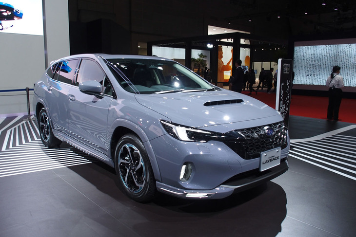 スバル・レヴォーグ レイバック（純正アクセサリー装着車）