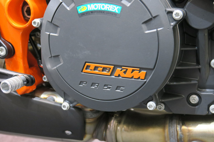 KTM 1290スーパーデュークRエボ