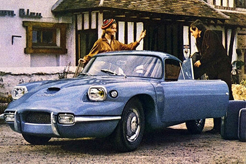 1963年に登場したスポーツカーの「CD」。前年のルマンでクラス優勝したレーシングカーのロードバージョンといった趣で、高性能グレードの「ラリー」では180km/hの最高速を実現していた。