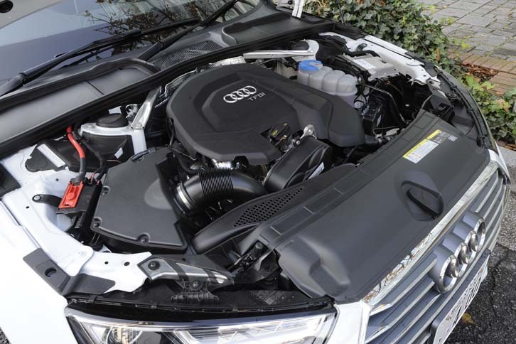 1.4リッター直4ターボエンジンは、最高出力150ps、最大トルク25.5kgmを発生する。