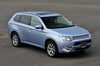 三菱アウトランダーPHEV Gプレミアムパッケージ（4WD）【試乗記】 成り立ちは電気自動車 の画像1