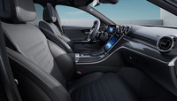 メルセデス・ベンツが「Cクラス」にプラグインハイブリッド車の「C350eスポーツ」を設定の画像