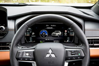 三菱が「アウトランダー」のPHEVをフルモデルチェンジ　2021年12月16日に発売の画像