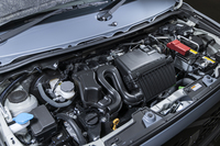 エンジンはマイルドハイブリッドの「R06D」へと刷新。49PSの最高出力と58N・mの最大トルクは「R06A」よりもわずかにダウンしているが、そこはモーターのアシストでうまくカバーしている。