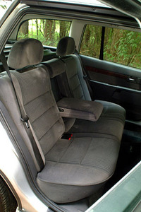 オペル・オメガワゴンMV6（4AT）【ブリーフテスト】の画像