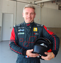 タイムアタックの担い手は、ルノースポールの“トップガン”ロラン・ウルゴン。鈴鹿はとても好きなコースだという。