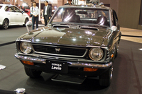 会場には、2代目「カローラ」からラインナップに加えられたスポーティークーペ「カローラ レビン」の姿も。