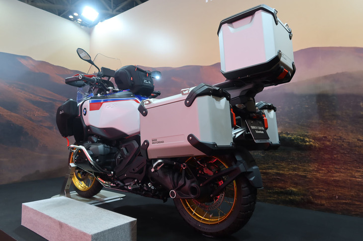 BMW R1300GSアドベンチャー