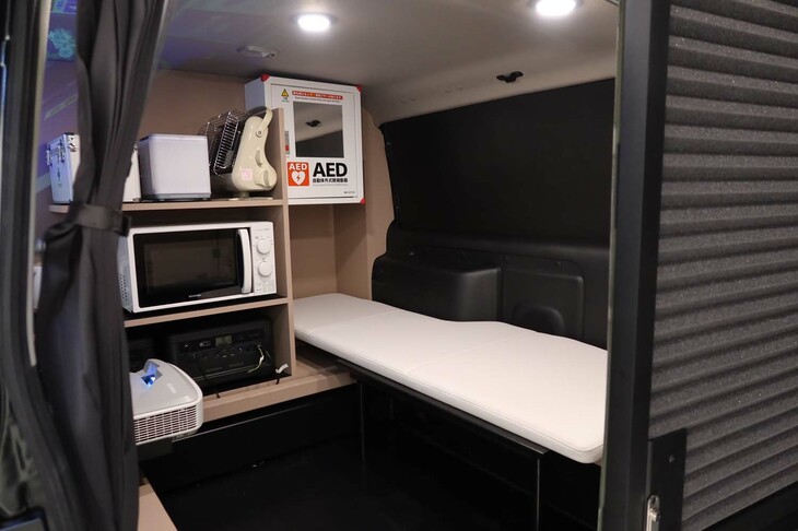 Disaster Support Mobile-Hub（多機能ルーム）