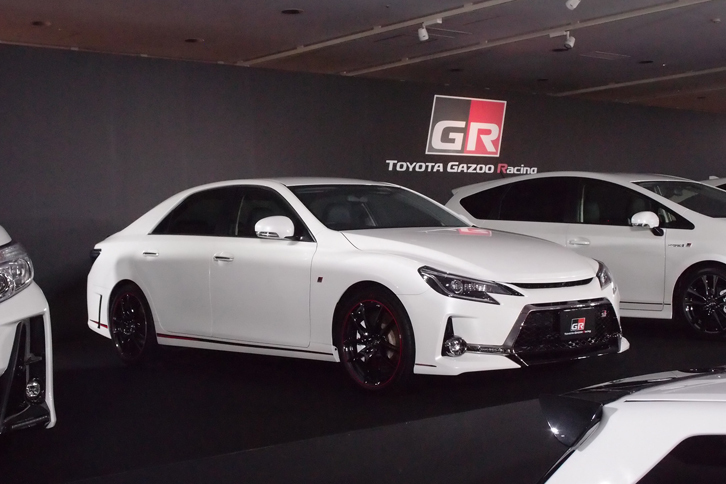 マークX 250S“GRスポーツ”