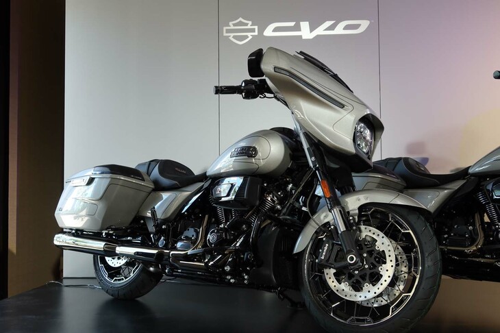 ハーレーダビッドソンCVOストリートグライド