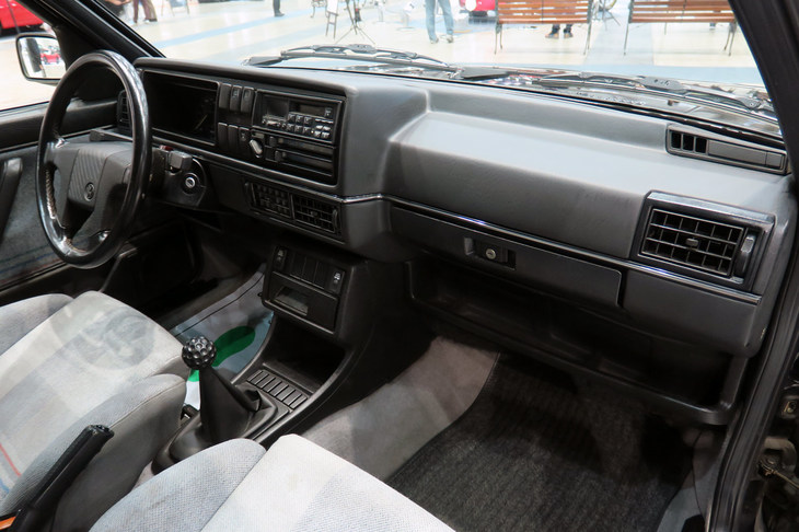 フォルクスワーゲン・ゴルフ カントリー（1991年）／スピニングガレージ