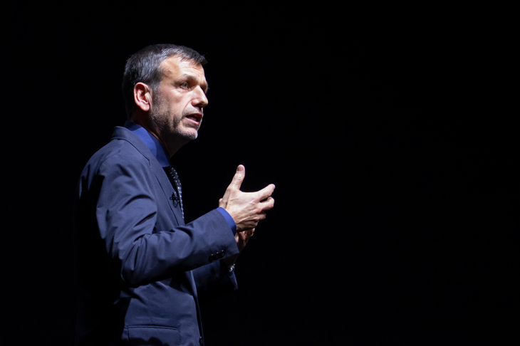 トヨタ自動車の取締役・執行役員 チーフブランディングオフィサーを務める、サイモン・ハンフリーズ氏。　