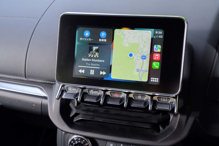 インフォテインメントシステムが「Apple CarPlay」（写真）と「Android Auto」に対応した。