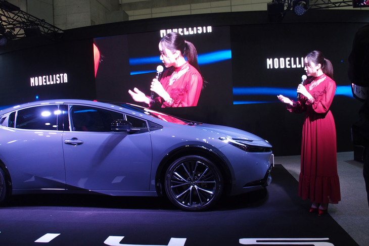 本田望結さんはトークセッションで、自身のカーライフや好みのクルマについて語った。