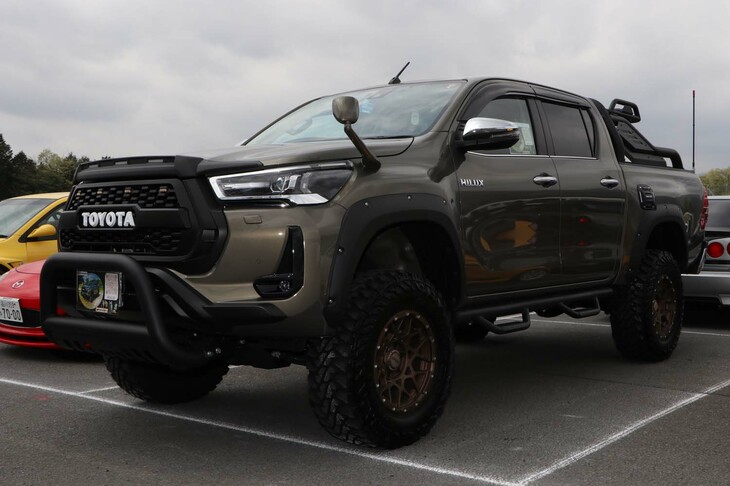 2024 RAYS FAN MEETING 参加車両（トヨタ・ハイラックス）