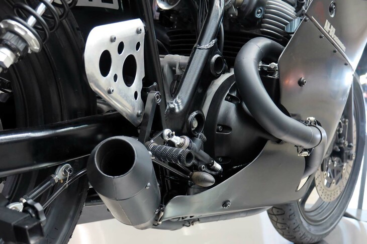 ロイヤルエンフィールド－改 by 藤田浩一 AN-BU CUSTOM MOTORS（ロイヤルエンフィールド）