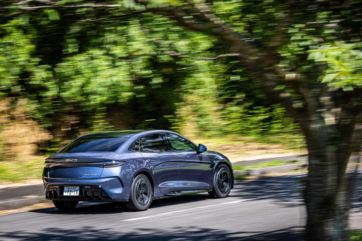 2024年6月25日の発売から約1カ月で「シール」の受注台数は300台を超えたという。販売比率はRWD車が71%、4WD車が29%で、CEV補助金は前者が45万円、後者が35万円となる。