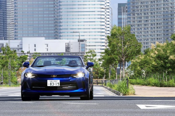豊洲の街並みを流しつつ、今日の行き先を考える。スマートフォンで天気を調べたところ、東日本は広い範囲で好天とのこと。せっかくなので富士山麓の山中湖まで足を延ばすことにした。