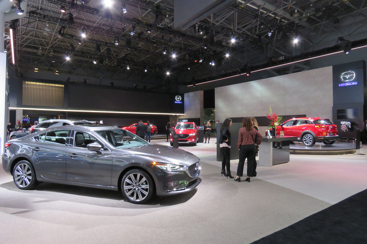 マツダブースの様子。