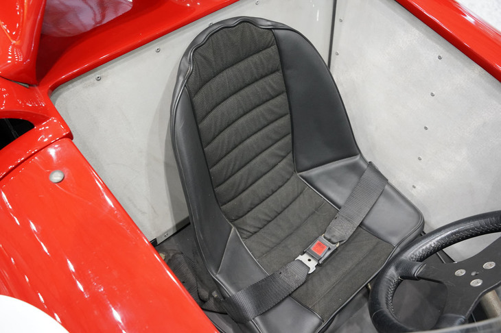 フェラーリ330P2ジュニア／プラネックスカーズ